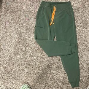 FIGS Moss Zamora jogger